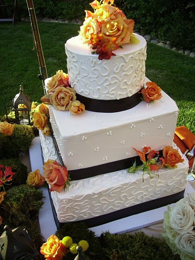 Fall Wedding Cakes Pictures
 Wedding Cakes Orange Roses Fall Wedding Cakes