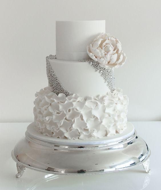 Fancy Wedding Cakes
 Top 10 Elegant White Wedding Cake – Fancy Wedding Style