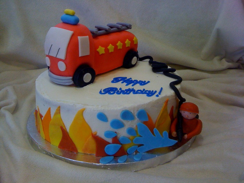 Fire Truck Wedding Cakes
 Cool Fire Truck Birthday Cakes — CRIOLLA Brithday & Wedding