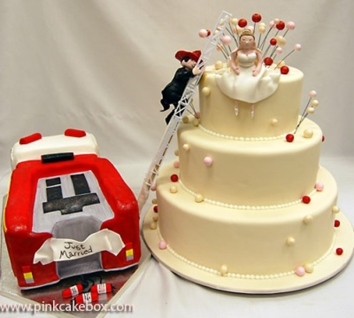 Fire Truck Wedding Cakes
 Tema eiros ajuda