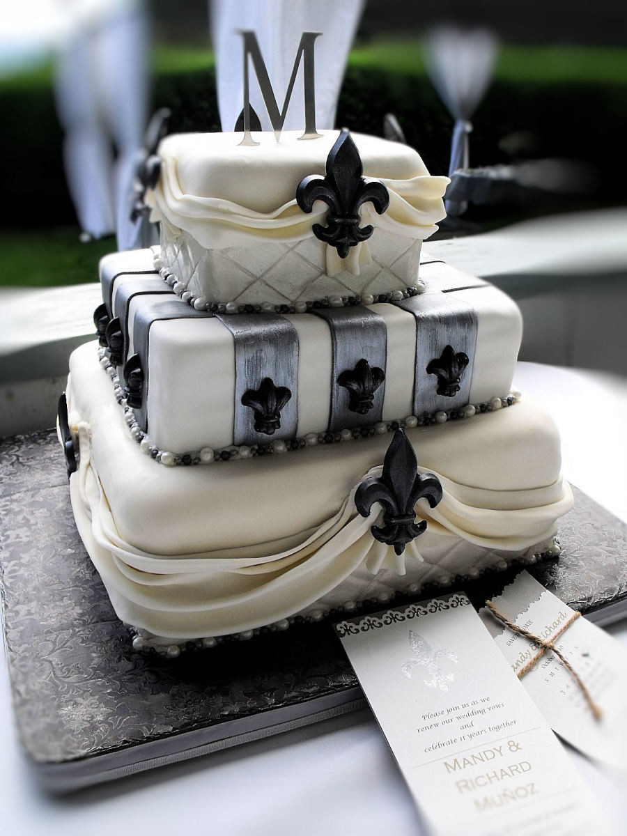 Fleur De Lis Wedding Cakes
 Fleur de lis cake Cake Decorating munity Cakes We Bake