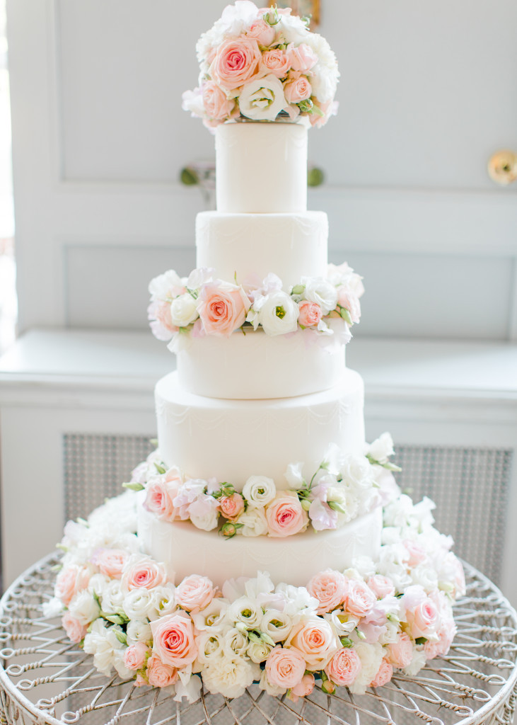 Floral Wedding Cakes
 Gallery of Wedding Cakes Designer Handbag and Shoe Cakes