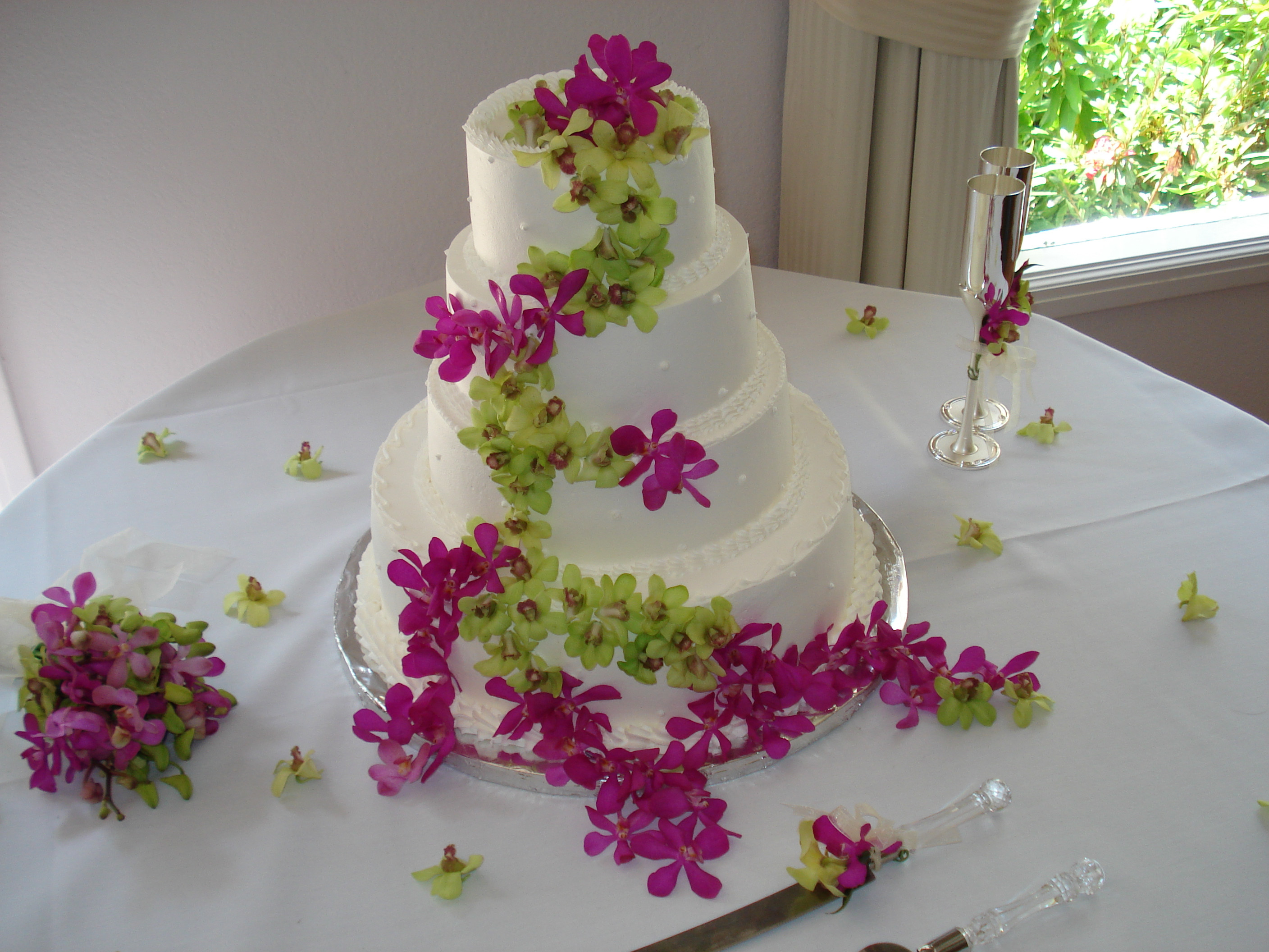 Floral Wedding Cakes
 Home [ ]