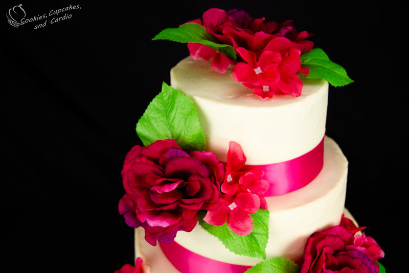 Flowers For Wedding Cakes Artificial
 How To Decorate A Wedding Cake With Silk Flowers