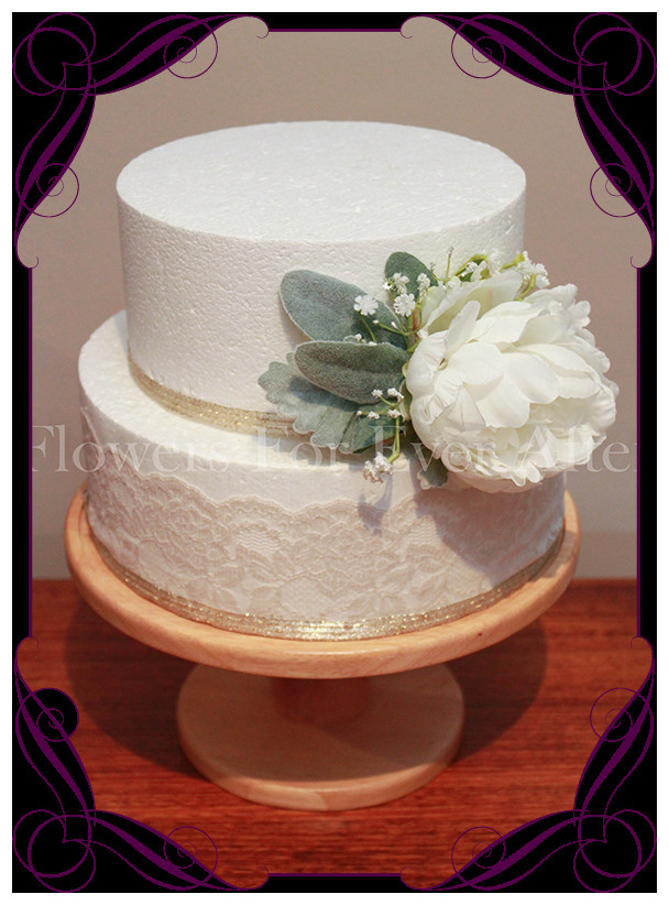 Flowers For Wedding Cakes Artificial
 How To Decorate Wedding Cake With Artificial Flowers