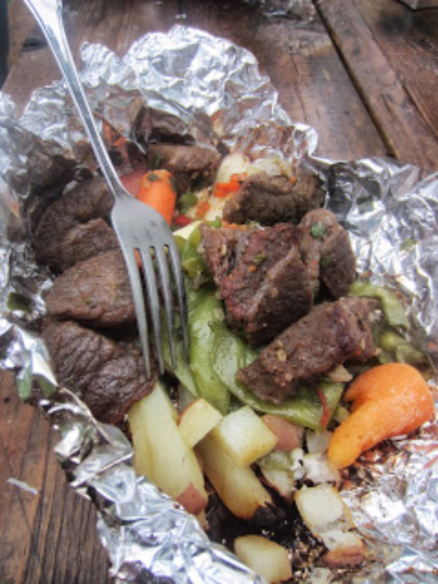 Foil Dinners For Camping
 34 Best Tin Foil Camping Recipes DIY Joy