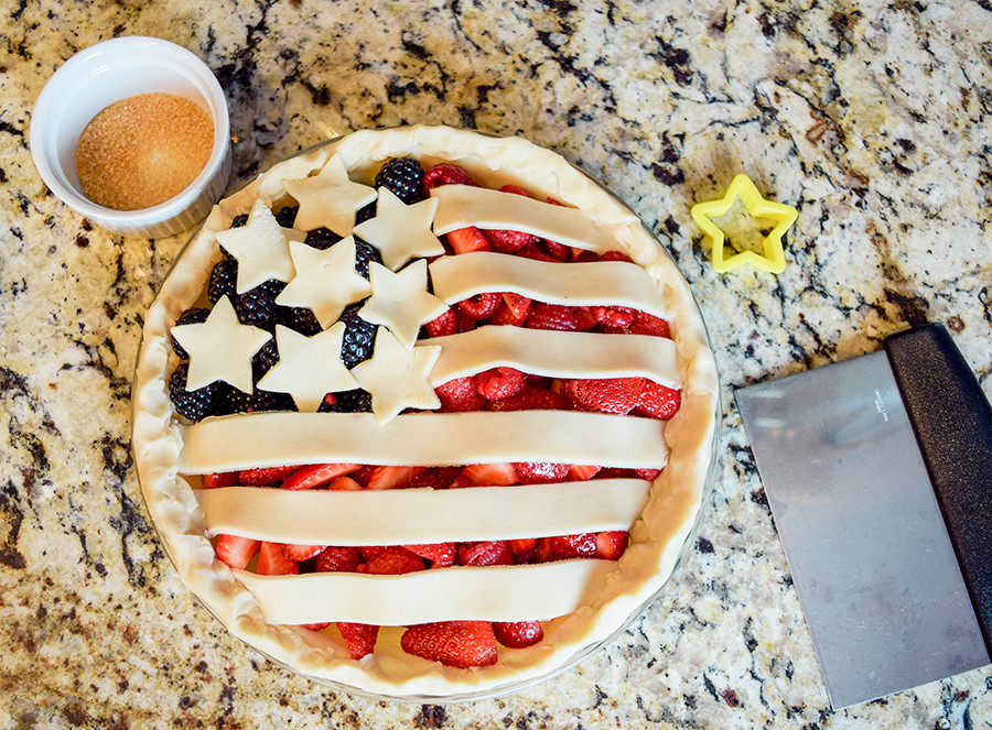 Fourth Of July Pie Recipes
 Easy Fourth of July Berry Flag Pie [Recipe] Work Wear Wander