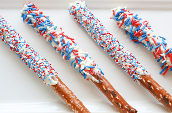 Fourth Of July Pretzels
 Patriotic Pretzels Sprinkler Pretzels