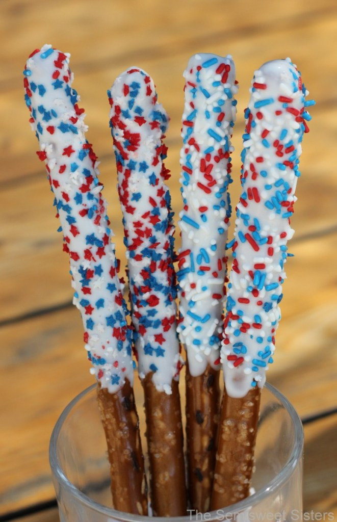 Fourth Of July Pretzels
 White Chocolate Dipped 4th of July Pretzel Rods