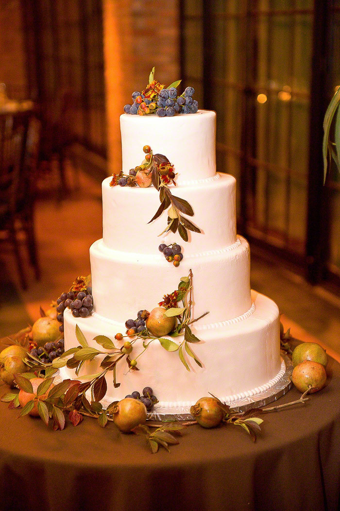 Fruit Wedding Cakes
 A Simple Cake Fresh Fruits and Vine Wedding Cake