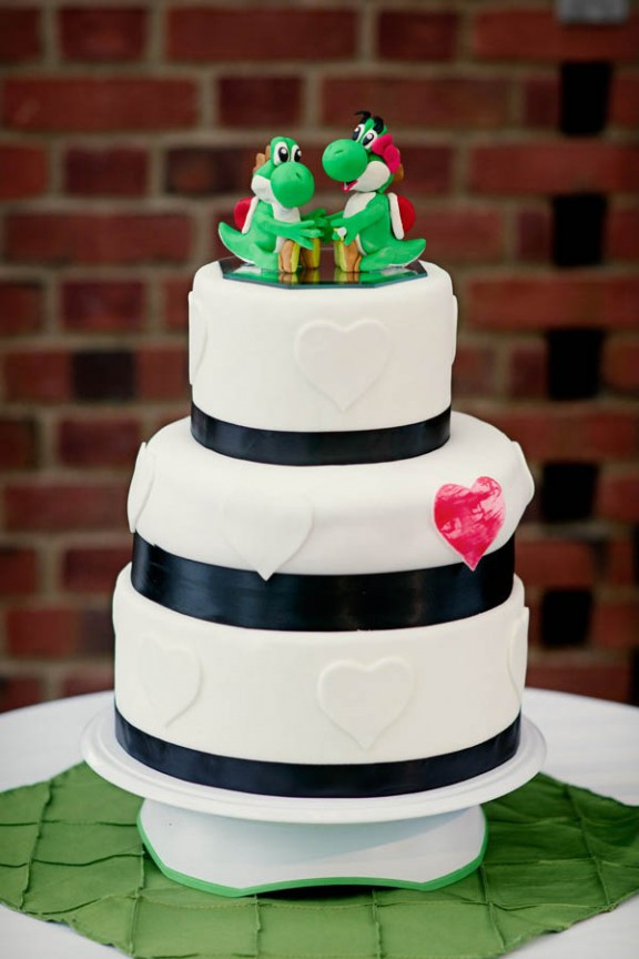 Geeky Wedding Cakes
 20 Geeky Wedding Cakes That Will Blow Your Socks f