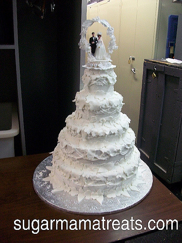 Giant Wedding Cakes
 giant wedding cake I