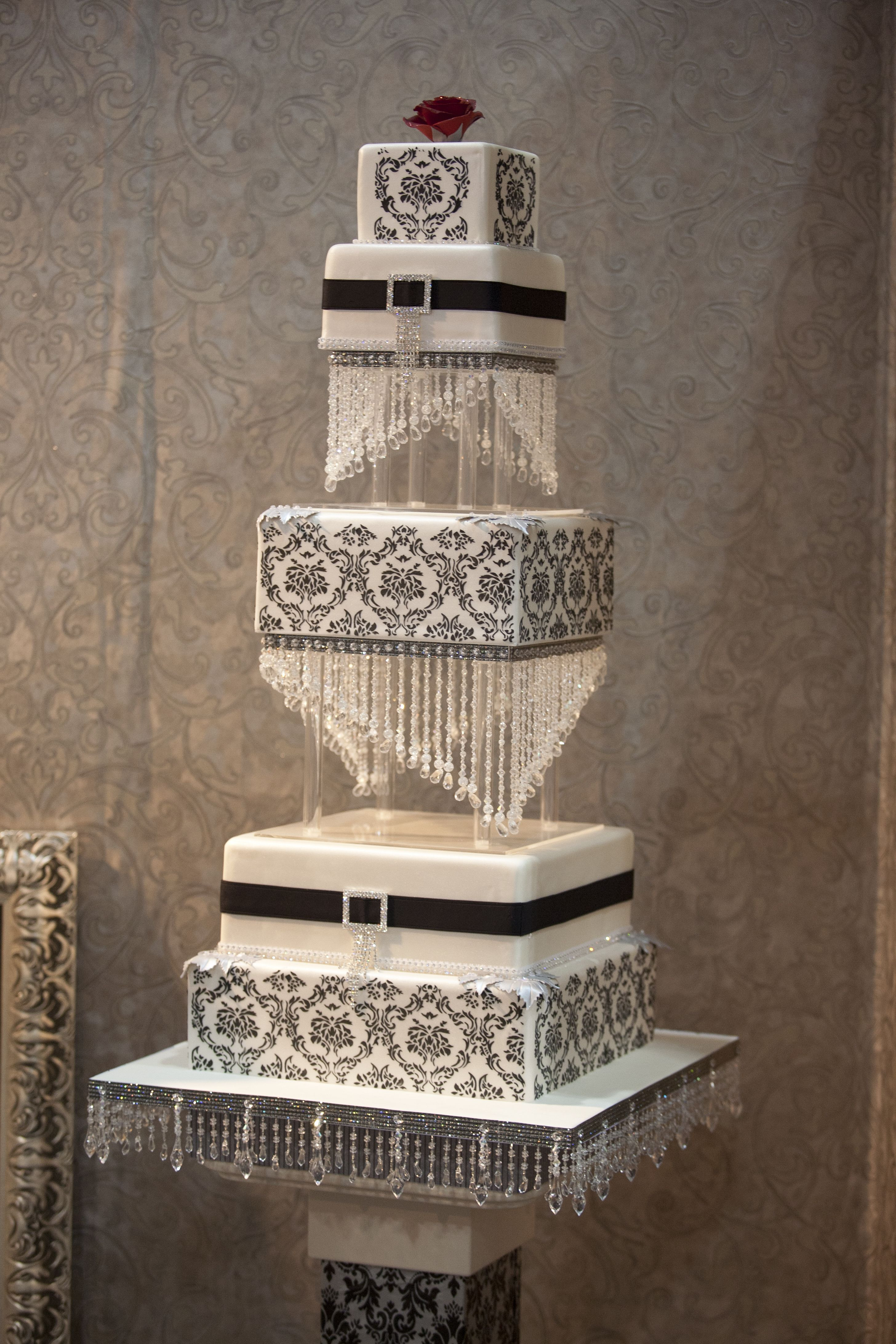 Glamorous Wedding Cakes
 Glamorous wedding cake by The Cake Genie at The Wedding