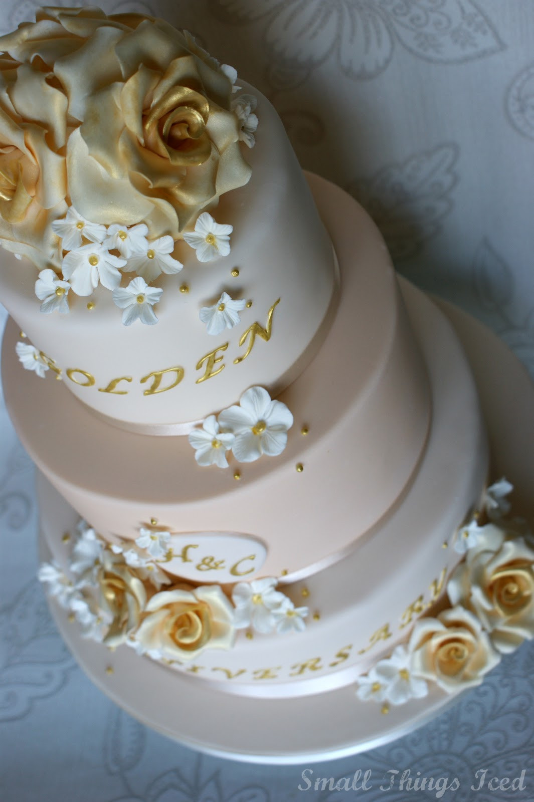 Golden Wedding Anniversary Cakes
 Small Things Iced Golden Wedding Anniversary Cake