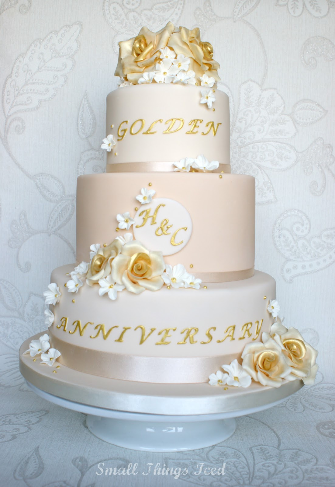 Golden Wedding Anniversary Cakes
 Small Things Iced Golden Wedding Anniversary Cake