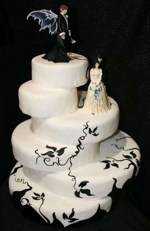 Gothic Wedding Cakes
 Cake [grrls] cakery Gallery of Perfect Goth Cakes