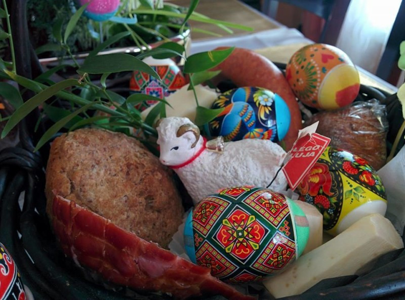 Grace For Easter Dinner
 Easter Basket Blessing – The Free Spirit