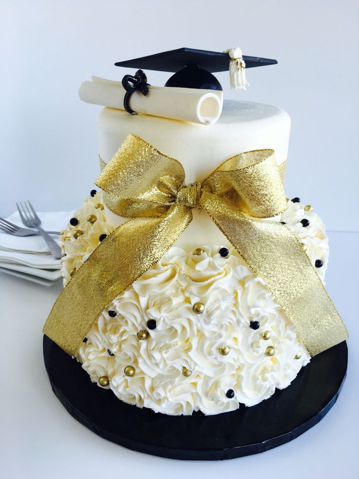 Graduation And Birthday Cake
 72 best Black and Gold Graduation images on Pinterest