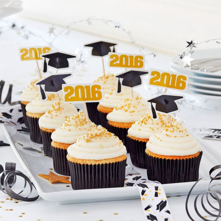 Graduation Cupcakes Decorating Ideas
 25 best ideas about Graduation Cupcakes on Pinterest