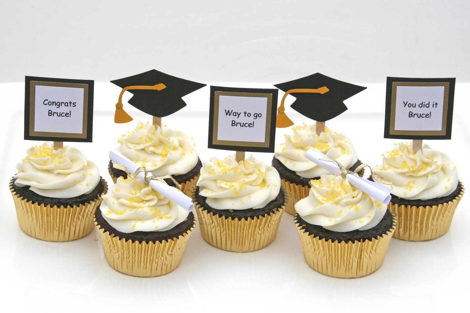 Graduation Cupcakes Ideas
 Graduation Cupcakes with Do it yourself Toppers – Glorious
