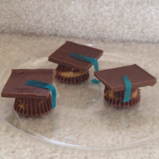 Graduation Dessert Ideas
 Pinterset Graduation Desserts