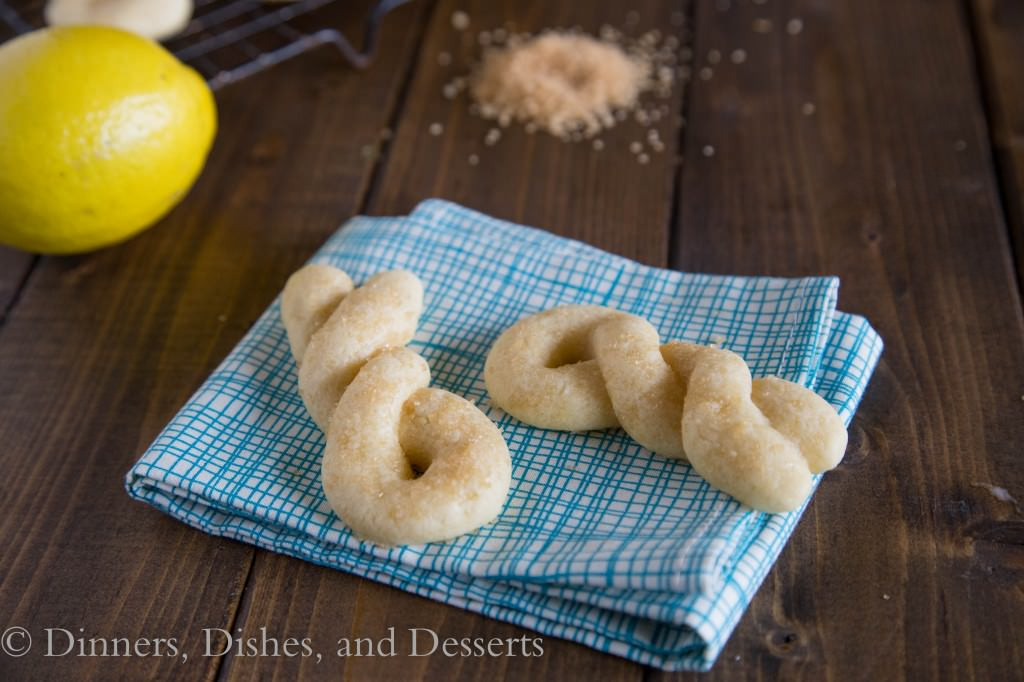 Greek Easter Desserts
 Lemony Greek Easter Cookies