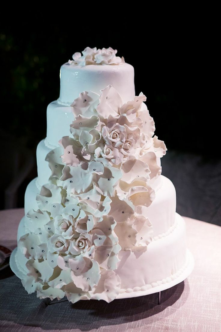 Greek Wedding Cakes
 W wedding cake my Greek wedding Pinterest