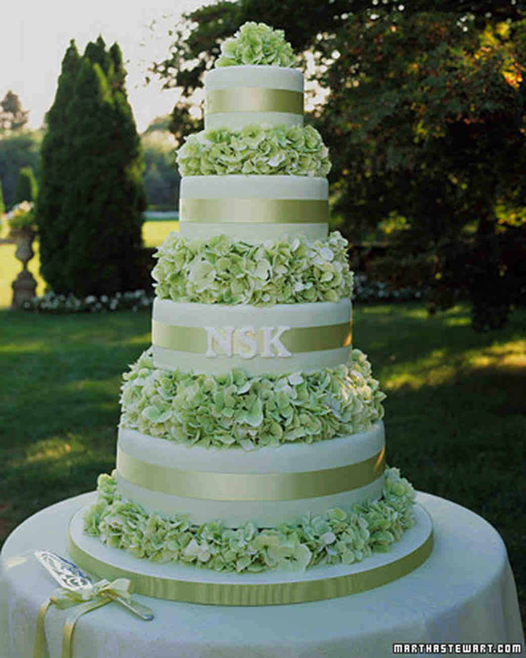 Green Wedding Cakes
 Green Wedding Cakes