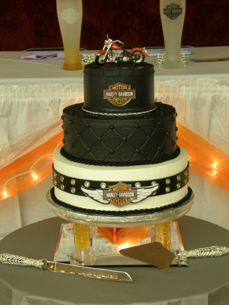 Harley Wedding Cakes
 Harley Davidson Wedding Decorations