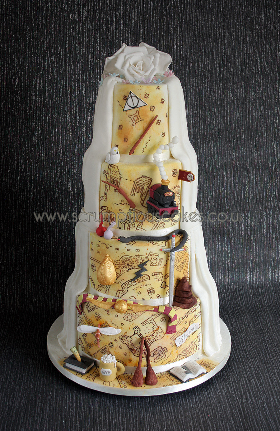 Harry Potter Wedding Cakes
 Harry Potter Wedding Cake CakeCentral