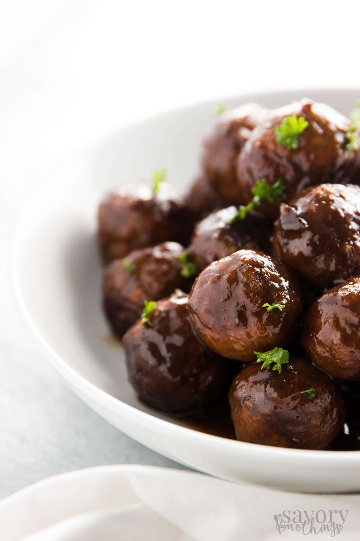 Healthy 5 Ingredient Slow Cooker Recipes
 Crockpot Turkey Meatballs with Cranberry Glaze Easy