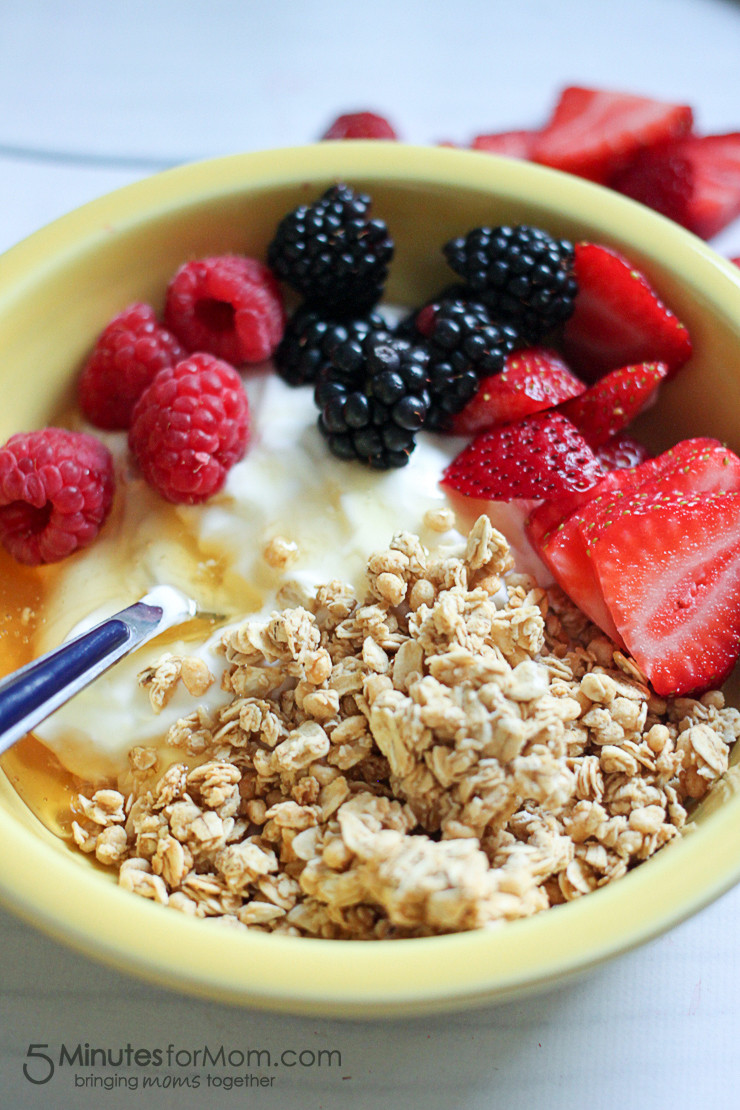 Healthy And Delicious Breakfast
 Delicious & Healthy Breakfast Bowl with Chobani Greek Yogurt