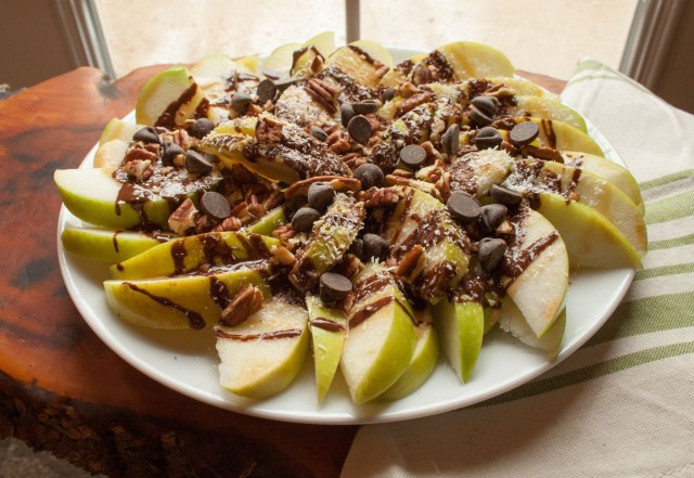 Healthy Apple Nachos
 Apple Nachos Create Mindfully