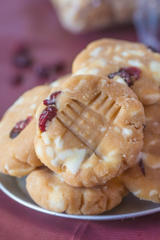 Healthy Baked Desserts
 Healthy No Bake White Chocolate Raspberry Protein Cookies