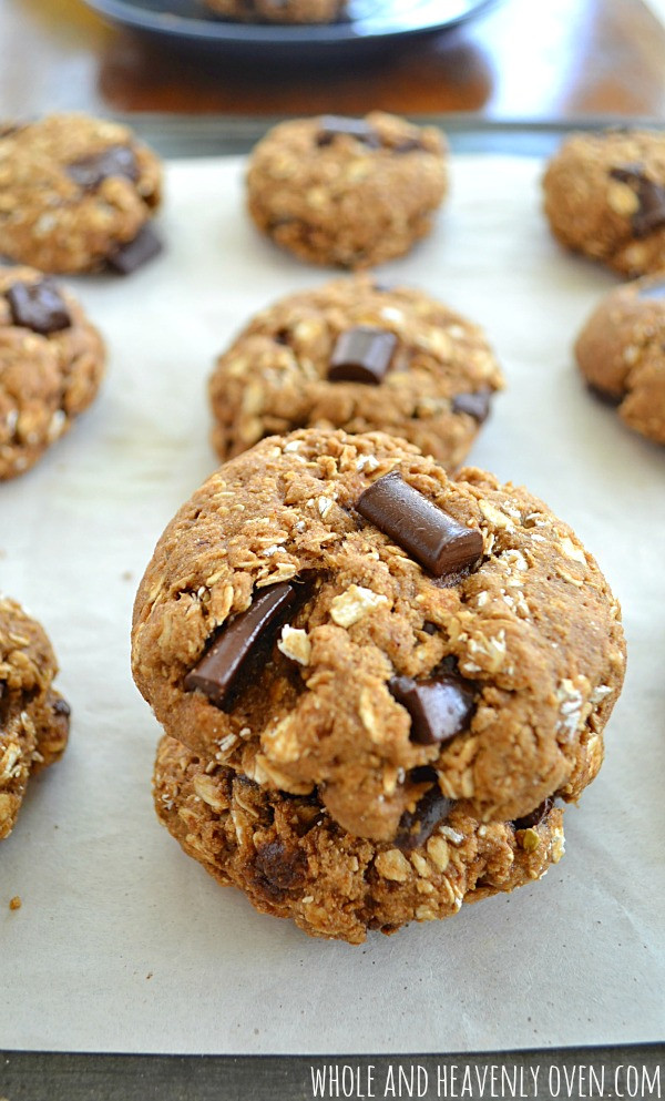 Healthy Banana Breakfast Cookies
 Healthy Banana Chocolate Breakfast Cookies