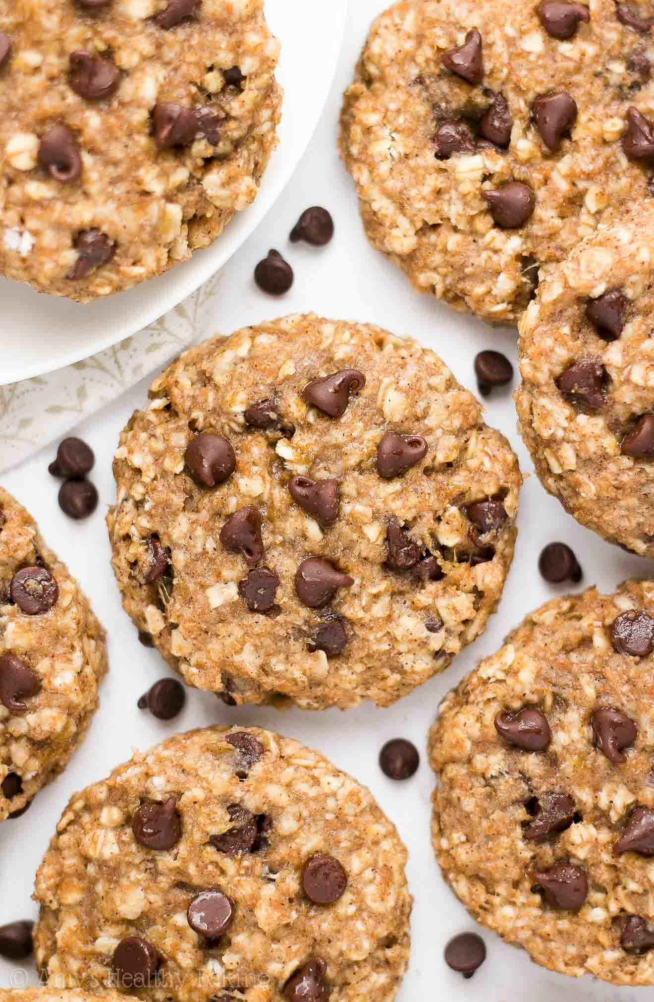 Healthy Banana Oatmeal Breakfast Cookies
 Healthy Chocolate Chip Banana Oatmeal Breakfast Cookies