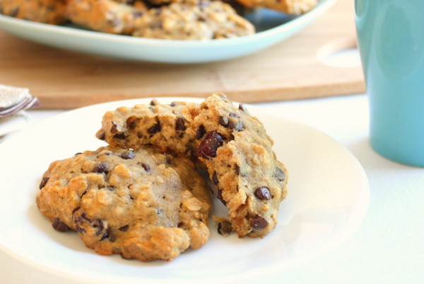 Healthy Banana Oatmeal Breakfast Cookies
 Banana Oatmeal Breakfast Cookies — Healthy & Vegan