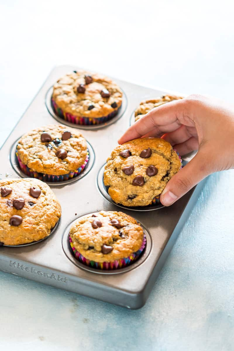 Healthy Banana Oatmeal Chocolate Chip Muffins
 Healthy Oatmeal Banana Chocolate Chip Muffins