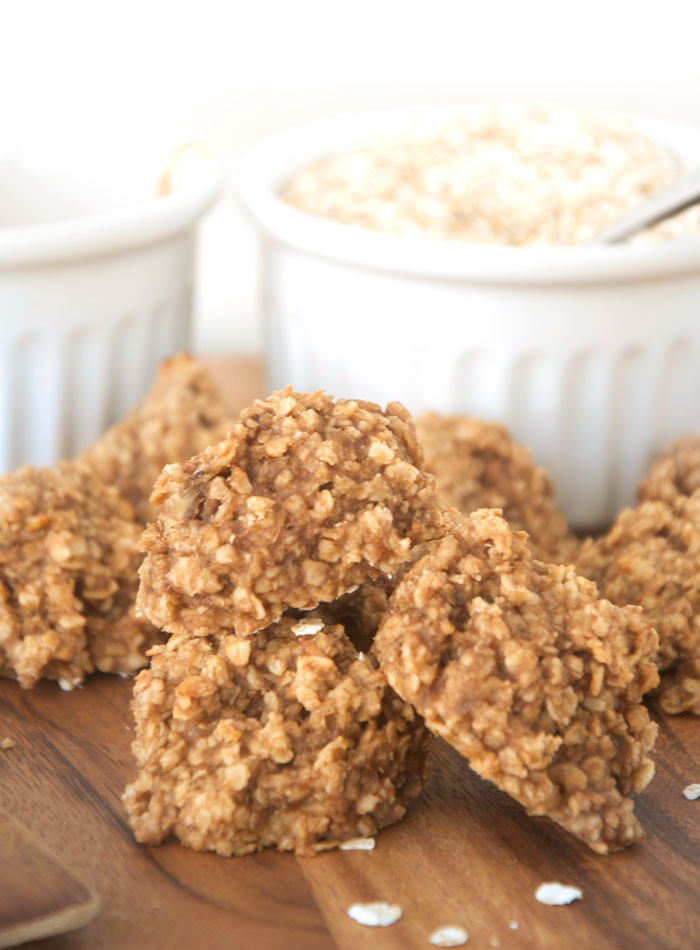 Healthy Banana Peanut Butter Cookies
 Flourless Peanut Butter Banana Oatmeal Cookies Vegan