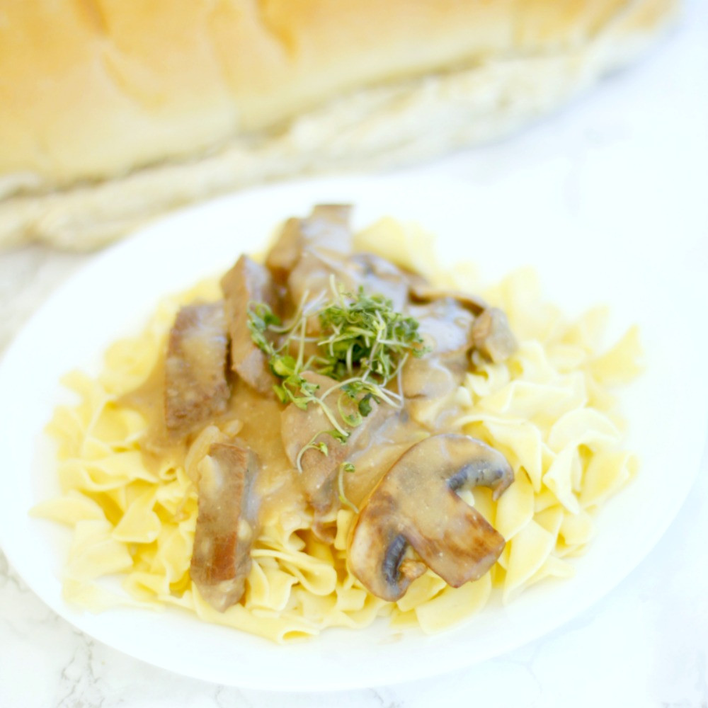 Healthy Beef Stroganoff With Greek Yogurt
 Beef Stroganoff with Greek Yogurt Sincerely Jean