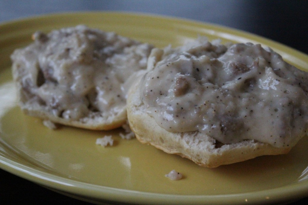 Healthy Biscuits And Gravy
 Lightened Up Biscuits and Gravy