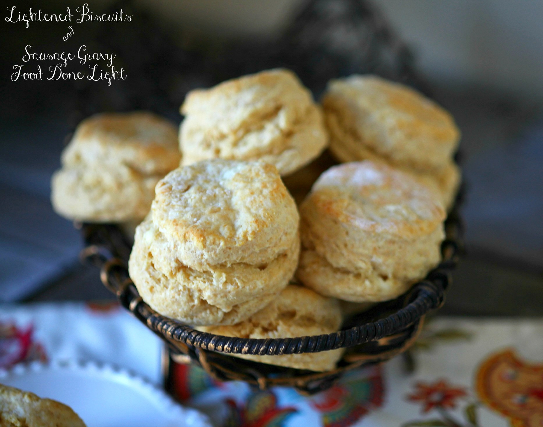 Healthy Biscuits And Gravy
 Healthy Biscuits & Sausage Gravy