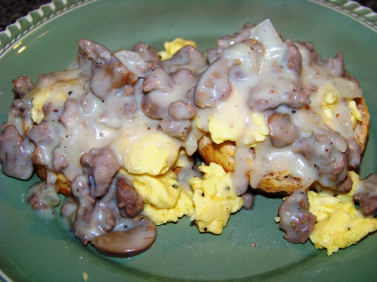 Healthy Biscuits And Gravy
 Healthy Biscuits and Gravy