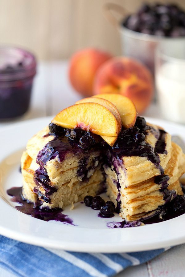 Healthy Blueberry Pancakes
 Healthy Greek Yogurt Pancakes with a Blueberry Peach Syrup