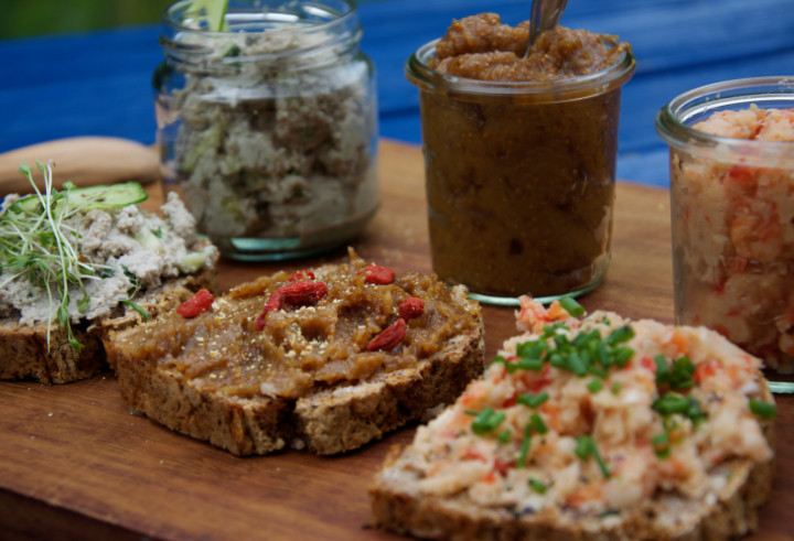 Healthy Bread Spread
 Go Healthy 3 Bread Spreads from Savory to Sweet