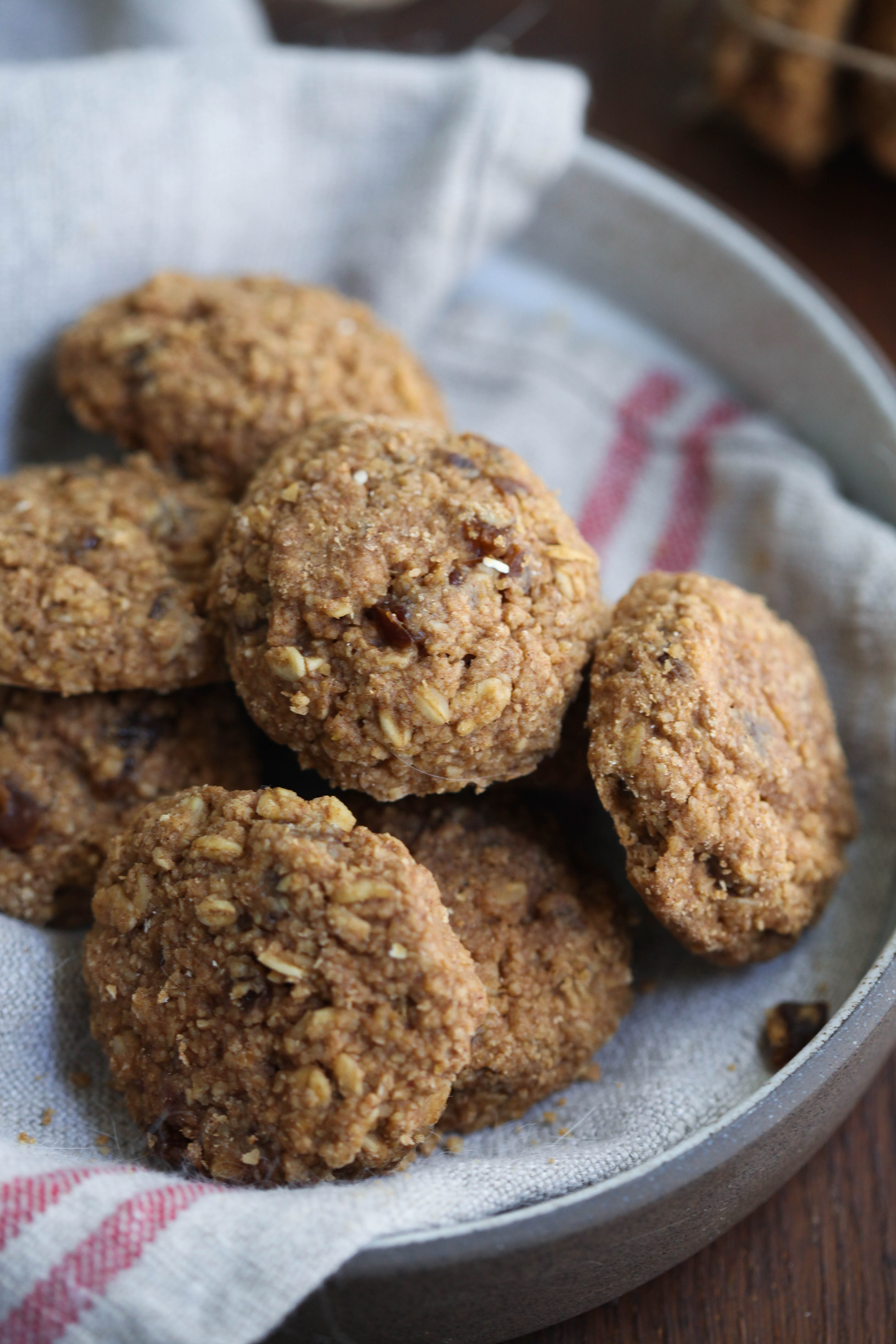 Healthy Breakfast Bites
 Fruity Oatmeal Breakfast Bites Laura Lea Balanced