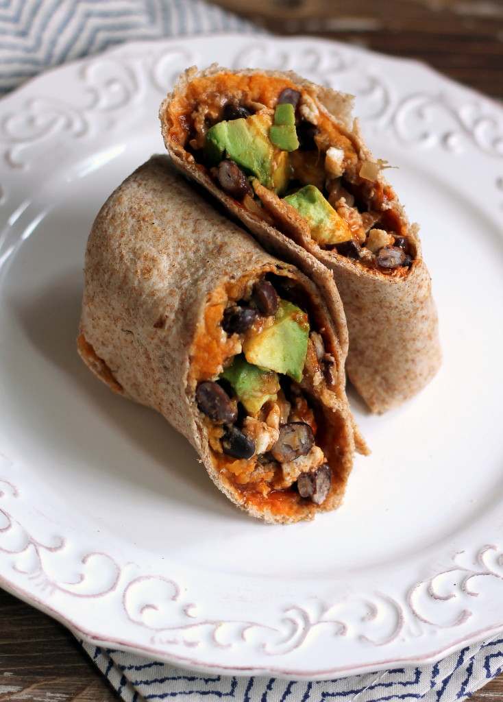 Healthy Breakfast Burritos
 Healthy Sweet Potato & Black Bean Breakfast Burritos