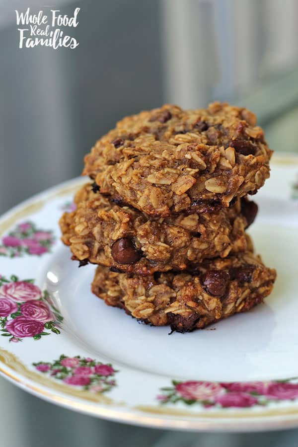 Healthy Breakfast Cookies And Bars
 Jam and Oat Bars