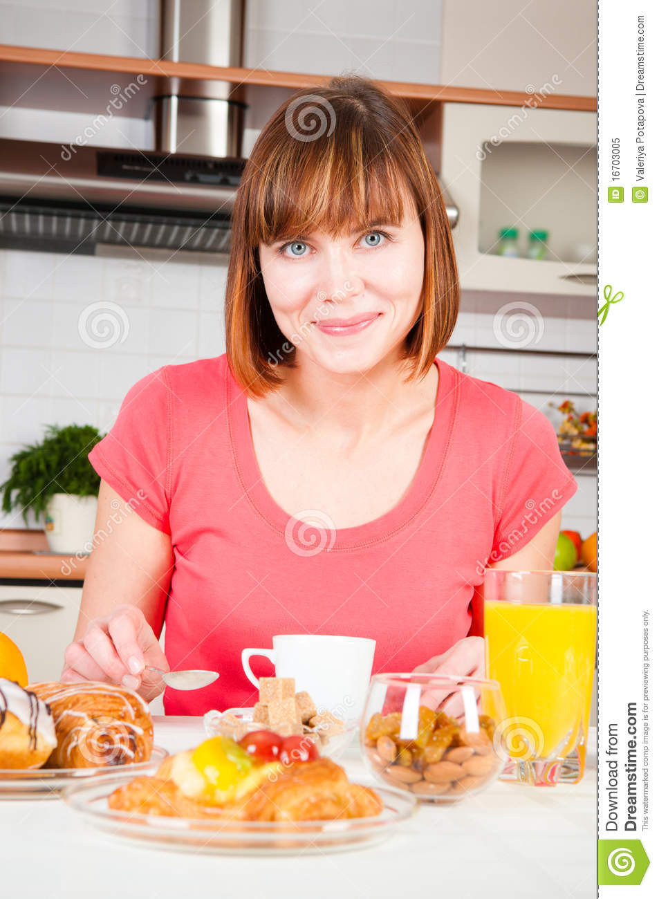 Healthy Breakfast For Women
 Woman Having A Healthy Breakfast Royalty Free Stock