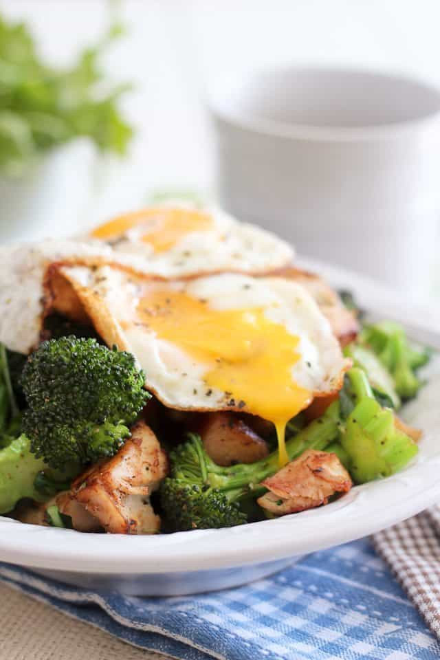 Healthy Breakfast Hash
 Turkey Apple and Broccoli Breakfast Hash